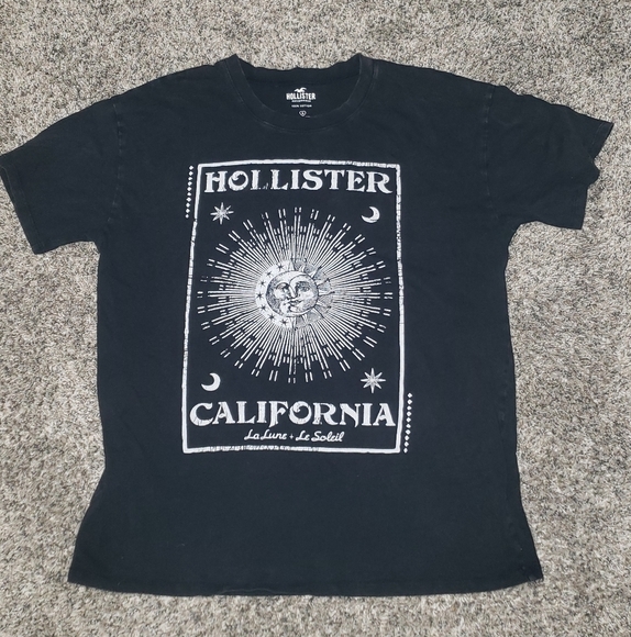 Hollister| Tarot Card Graphic Tee - Picture 1 of 5